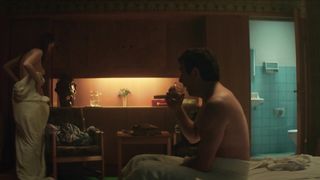 Polina Aug nude - Yumorist (2019)