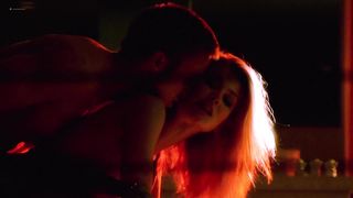 Celebrity Sex Scene ⭐ Rosamund Pike nude ⭐ Fracture (2007)