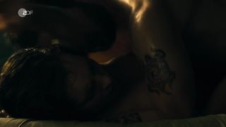 Sabrina Reiter nude - Spuren des Bosen s01e08 (2019)