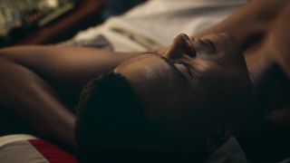 Samantha Smart, Morgan Lind naked - Dear White People (2018) s2e2