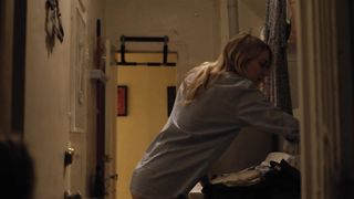 Sara Lindsey nude - Please Come With Me (2019)