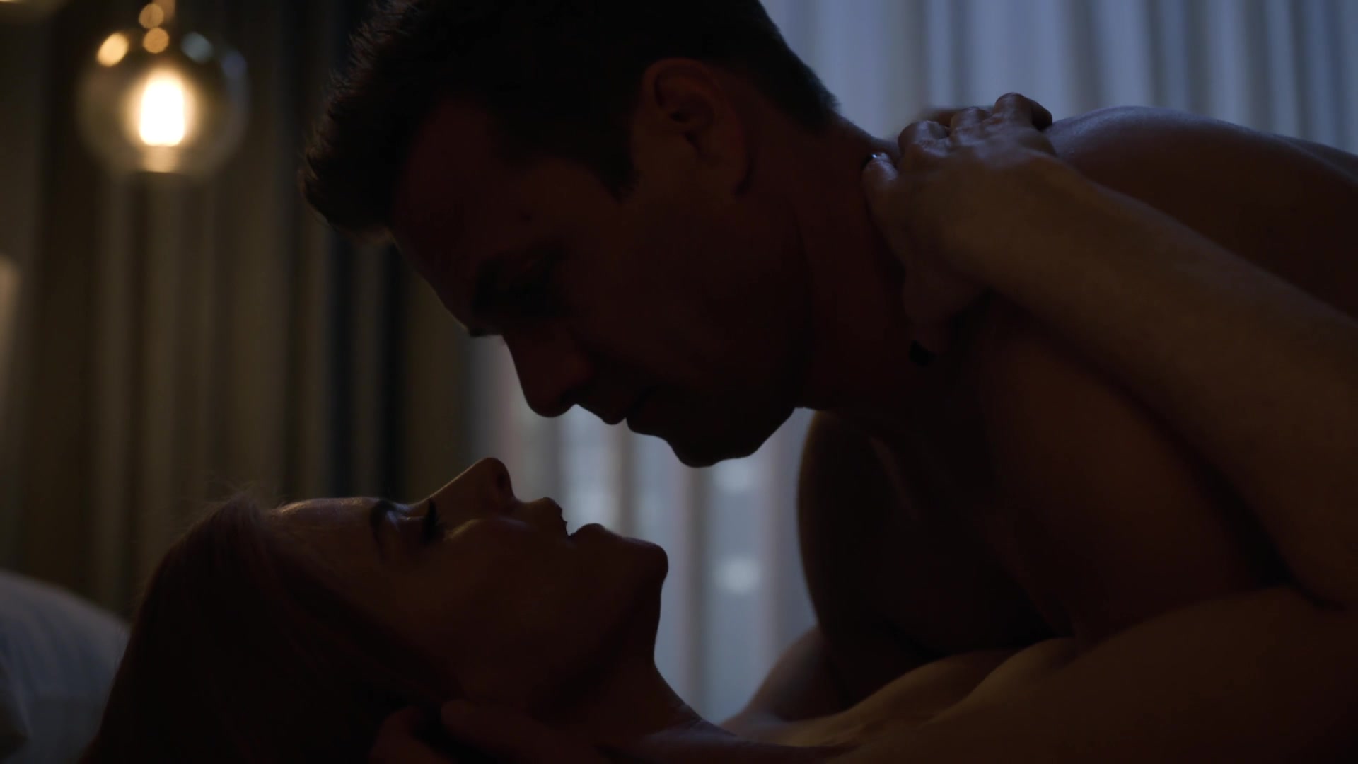 Sarah rafferty nude scene