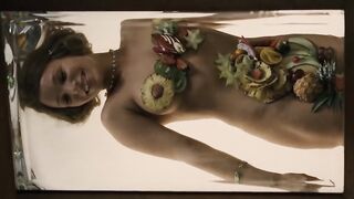 Sarka Petruzelova Nude - I Served the King of England (2006)