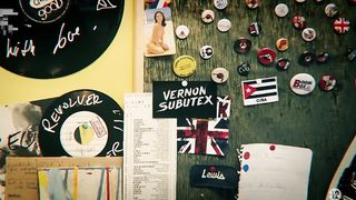 Selma Lhaij nude - Vernon Subutex s01e01 (2019)