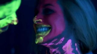 Shannon Tweed & Maria Del Mar - Cold Sweat (1993)