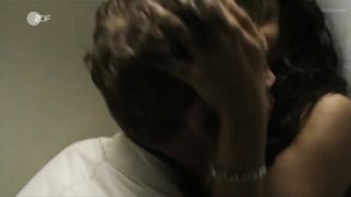 Sinta Weisz Nude - Liebe ist nur ein Wort (2010)