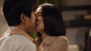 So-Young Park & Esom - Madam Ppang-Deok (2014)