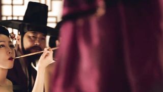 Song Eun-chae, Lee Bom nude - Lost Flower (2014)