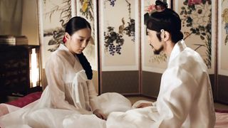 Song Eun-chae, Lee Bom nude - Lost Flower (2014)