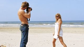 Sophie Hilbrand nude - Zomerhitte (2008)