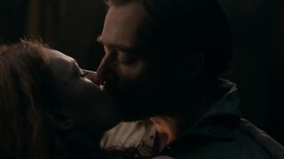 Sophie Skelton nude - Outlander s04e08 (2018)