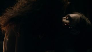 Sophie Skelton nude - Outlander s04e08 (2018)
