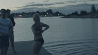 Thali Liberman Nude - Blikkfang (2011)