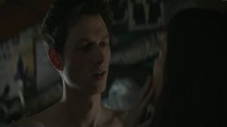 Valentine Catzeflis nude – Voir le jour (2017)