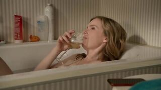 Valerie Bonneton, Isabelle Carre nude - Garde alternee (2017)