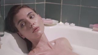 Victoria Bugallo nude - SENSES (2018)