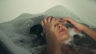 Virginie_Ledoyen_-_Heroines__1997