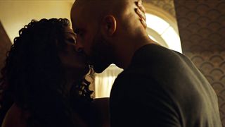 Yetide Badaki nude - American Gods s02e08 (2019)