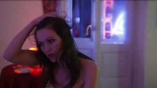 Yuliya Mayarchuk nude - La Porta Rossa s01e07e09 (2017)