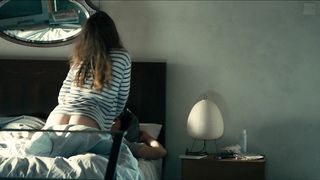 Laetitia Casta - DO NOT DISTURB