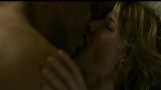 Laura Dern sexy - The Tale (2018)