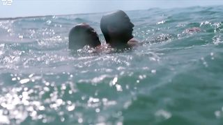 Laura Kajer nude - Badehotellet s06e01 (2019)