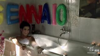 Laura Torrisi Nude - Una Moglie Bellissima (2007)