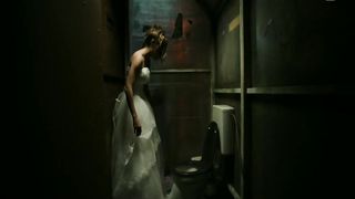 Lea Arnezeder nude - La Station (2017)