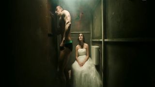 Lea Arnezeder nude - La Station (2017)