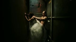 Lea Arnezeder nude - La Station (2017)