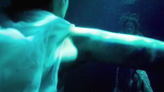 Lilly-Fleur Pointeaux & Gala Besson - Horsehead (2014)