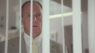 Linda Hoffman Nude - The Dentist (1996)