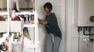 Lisa-Marie Koroll - Wir sind jetzt s01e02 (2019)