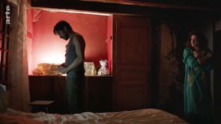 Lola Creton nude - Devoilees (2018)