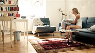 Lotta Doll naked - Liebe mich (2017)