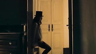 Lucie Lucas naked - Porto (2016) Nude movie