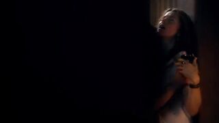 Lucy Lawless, Jaime Murray - Spartacus. Gods of the Arena s01e02 (2011)