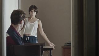 Luisa Arraes nude - Aos Teus Olhos (2017)