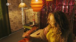Luise von Finckh, Marie Bloching nude - Kommissarin Lucas s01e28 (2019)