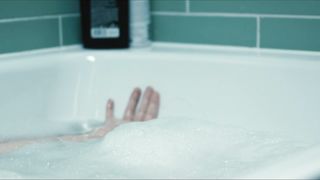 Luna Wedler nude - Blue My Mind (2017)