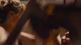 Maggie Civantos nude - La pequena Suiza (2019)