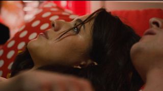 Margaret Qualley Sexy - The Leftovers (2014) s01e01