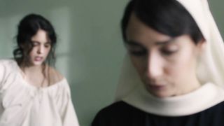 Margaret Qualley, Marshall Chapman Nude - Novitiate (2017)