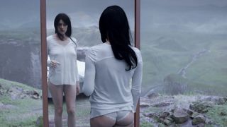 Maria Ruiz nude - Echo (2017)