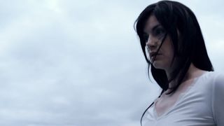 Maria Ruiz nude - Echo (2017)