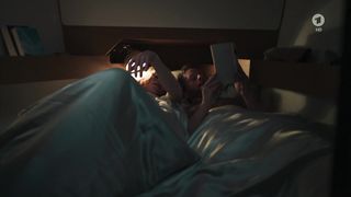 Marleen Lohse nude - Sanft schlaft der Tod (2017)