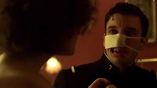 Maud Le Guenedal Nude - La Chambre des Officiers (FR 2001)