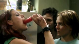 Maya Stange Kathleen Robertson - XX-XY (US 2002)