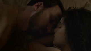 Michalina Olszanska - Koronatsiya s01e01-04 (2019)