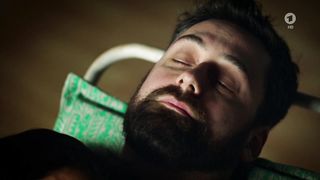 Michelle Barthel nude - Eine Braut kommt selten allein (2017)